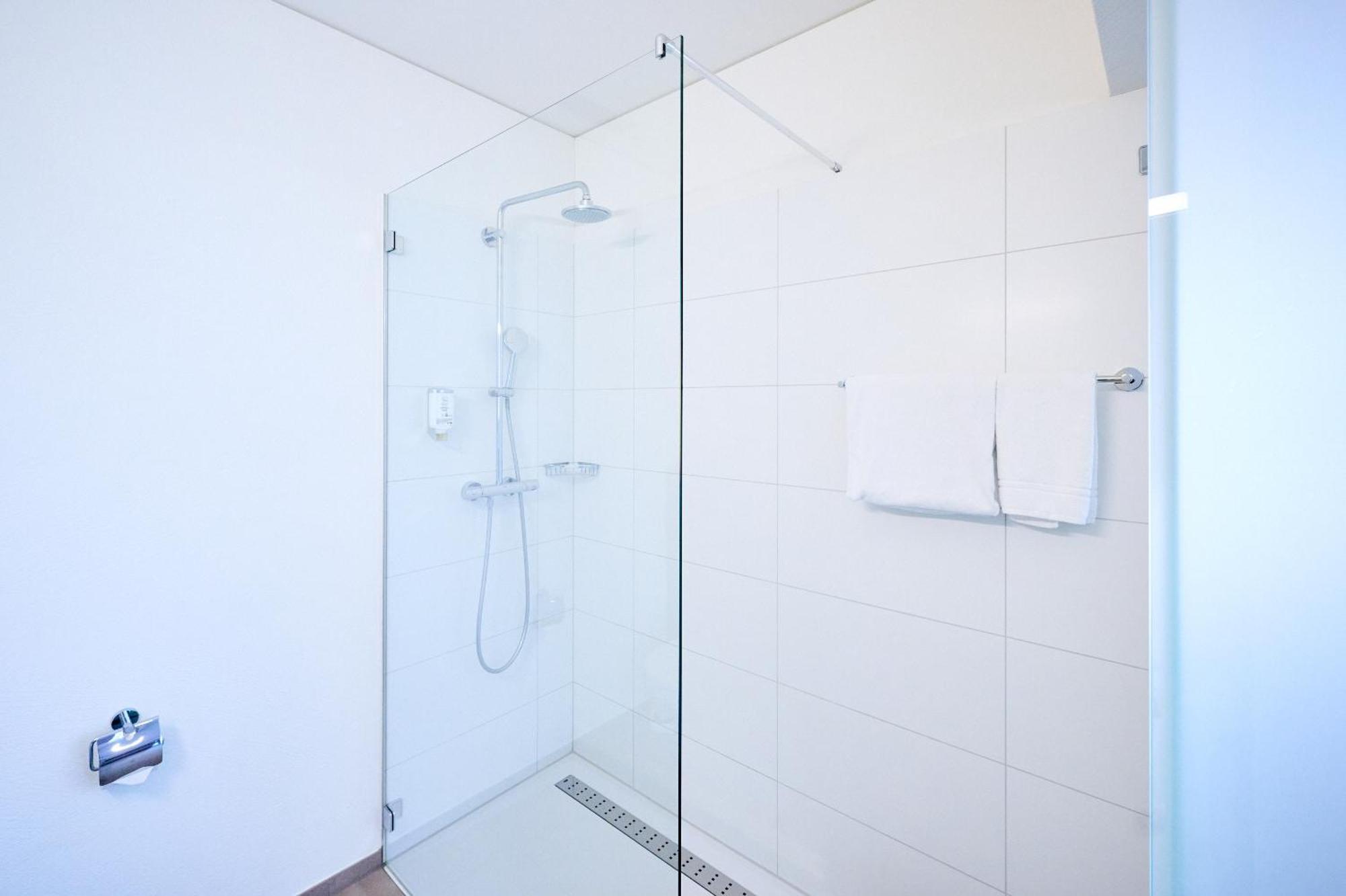 Hotel Am Kreisel Self-Check-In By Smart Hotels Lachen Eksteriør billede